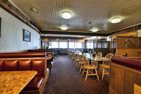 Howard Johnson by Wyndham Bangor