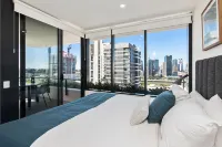 Ivy and Eve Apartments by CLLIX Hotels in West End
