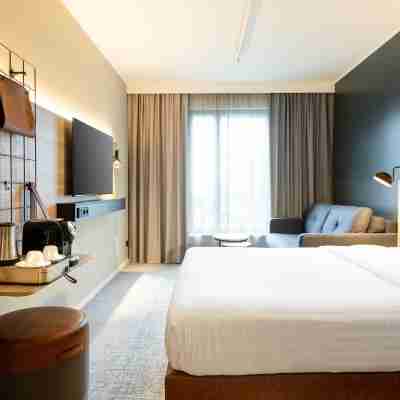 Moxy Paris Val d'Europe Rooms