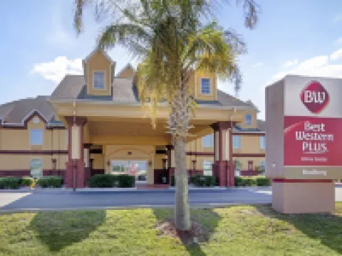 Best Western Plus Bradbury Inn Suites Hotels in Waycross