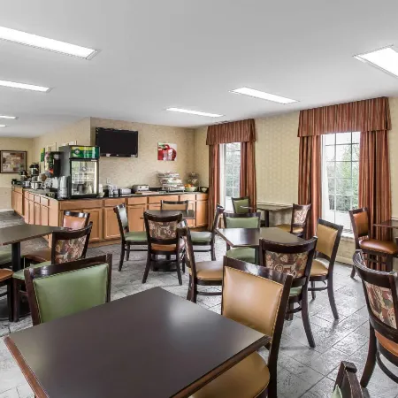 Quality Inn Crossville Near Cumberland Mountain State Park