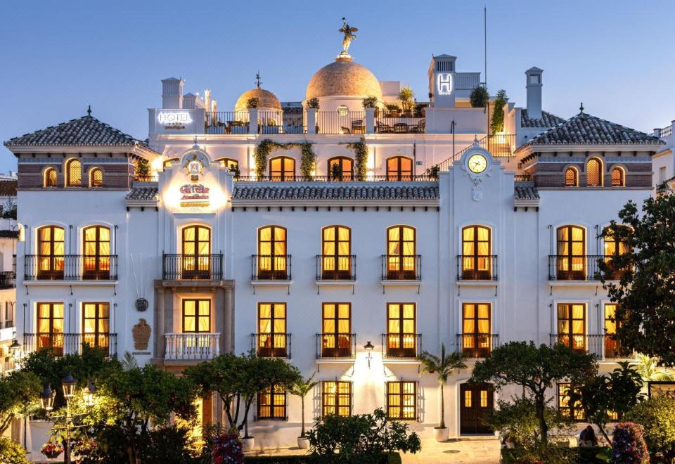 hotel overview picture