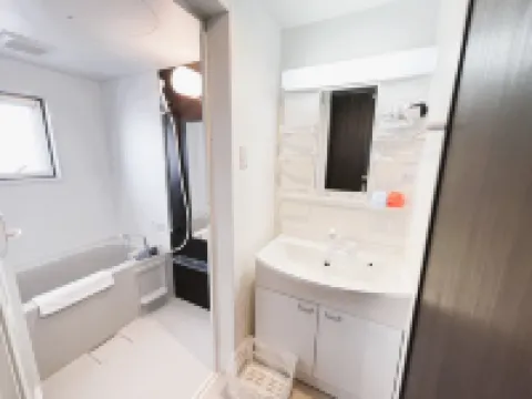 BiBi Hotel FUTENMA 宜野湾のホテル