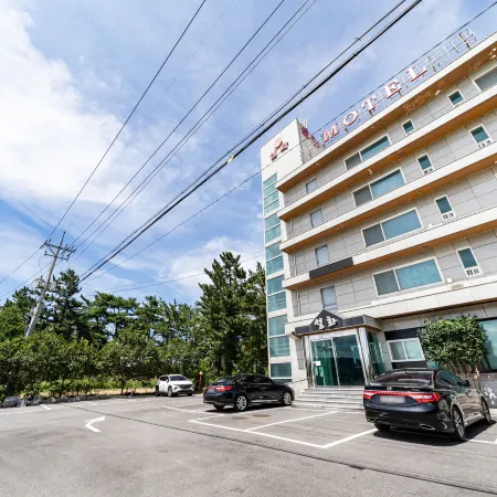 Seolhwa Motel