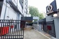 J Hotel and Banquets Hotels near Botanical Garden