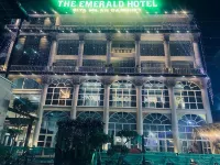 The Emerald Hotel & Siya Milan Banquets
