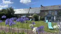 Les Maisons de la Métairie du Vauhariot-Piscine Couverte et Vue Mer-Résidence Hôtelière Hotels in Cancale
