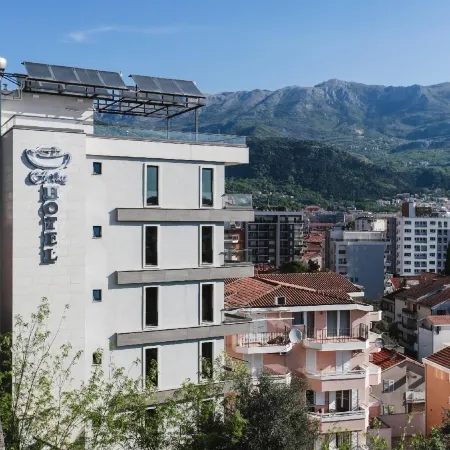 Garni Hotel Arka