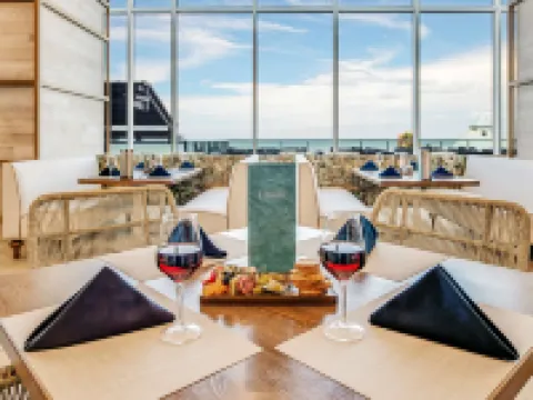 黛通娜大海濱度假村 代託納海灘酒店