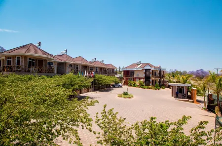 Mount Royal Villa Hotel Отели в г. Иринга