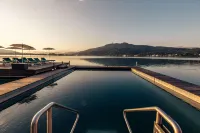 Hotel Schloss Seefels - 5-Star