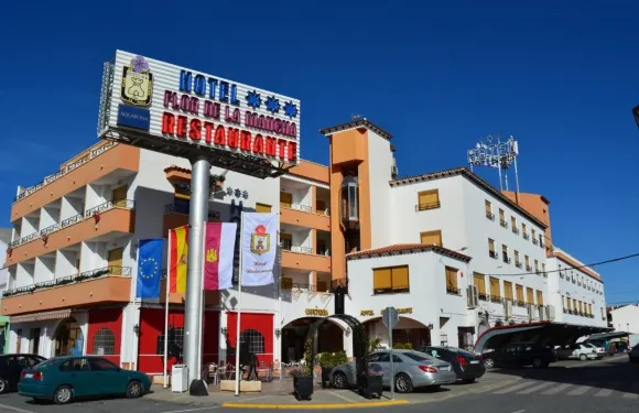 弗洛德拉曼查酒店