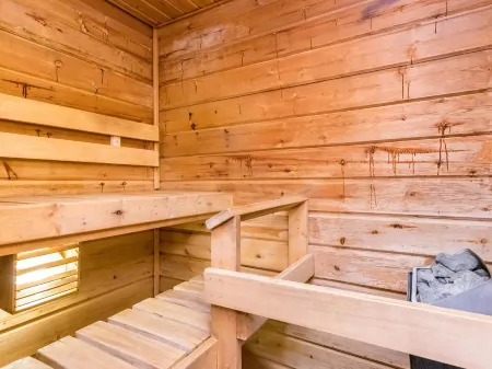 Pyhä-Vuonelo Отели рядом с достопримечательностью «Kairosmaja»