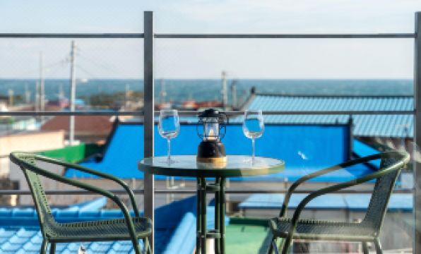 3. 포항 세븐스테이..