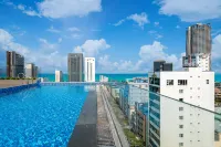 Yes Hotel Da Nang - Beach