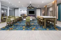 La Quinta Inn & Suites by Wyndham Locust Grove