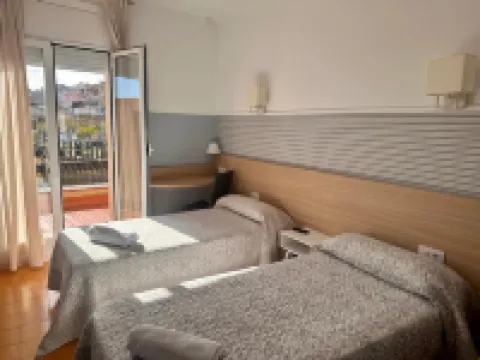 Can Setmanes by CozyCatalonia - Boutique Hostal Central Blanes Hoteles en Blanes