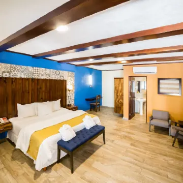 Hacienda Inn Aeropuerto โรงแรมใกล้สนามบินนานาชาติมานูเอล เกรสเซนซิโอ เรจอน