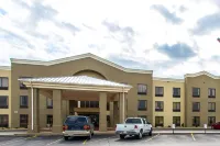 Comfort Suites Effingham Hotels in Effingham