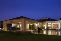 Hilton Garden Inn Addison Hotels in Addison