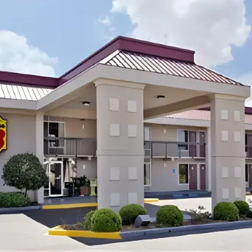 Super 8 by Wyndham Tifton