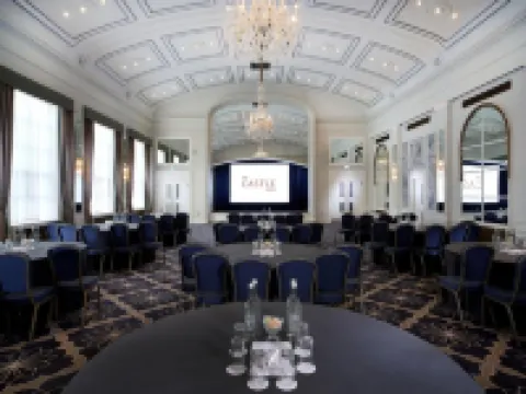 คาสเซิล โรงแรม วินด์เซอร์ โรงแรมในวินด์เซอร์