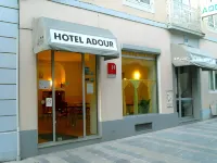 阿杜爾酒店