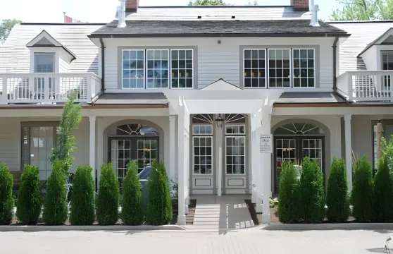 皇后區124號Spa度假酒店