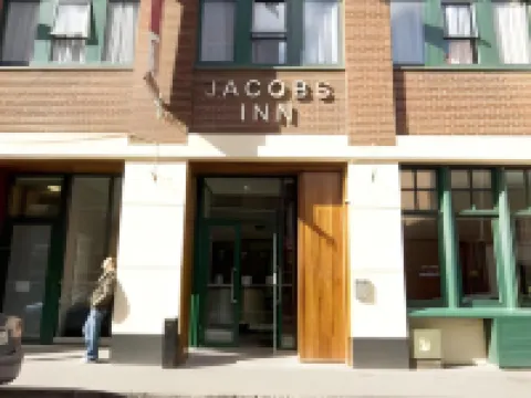 Latroupe Jacobs Inn ダブリンのホテル