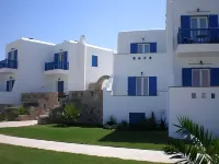 Dolphin Kastraki Studios Hotels in Kastraki