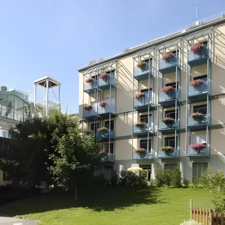 Badehotel Belvair