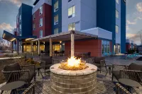 TownePlace Suites Geneva at SPIRE Academy Hotels in Geneva-on-the-Lake