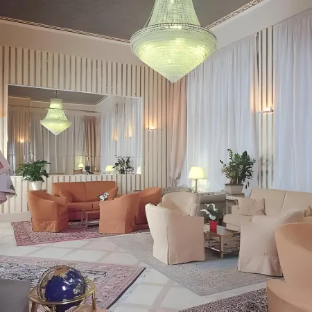 Hotel San Luca Отели рядом с достопримечательностью «Читтаделла - Порта-Нуова»