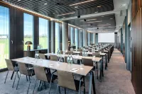 Radisson Blu Hotel at Porsche Design Tower