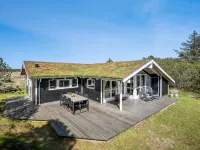 "Abiorn" - 2.5km from the Sea