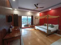 The Grand Aurra Resorts Hotels in Palwalin piirikunta