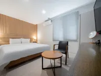 Hotel Forest in Baekwoon-Dong, Gwangju Hotels near Nokdong Station