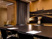 Motel One Madrid-Plaza de España Hotel berhampiran Edificio Espana