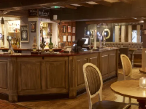 Crossroads by Chef & Brewer Collection Hotels in Daventry District