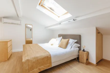 Le Domaine de la Mer - Appartements de Plage Dans un Cadre Enchanteur Отели рядом с достопримечательностью «Le port de l'ile de Porquerolles»