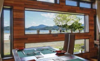 Amanohashidate Yohana No Yado, Hanashobu Un Son Benir