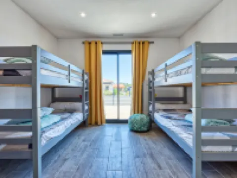 Les Alyzés Hotels in 