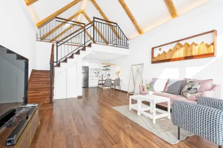 Jeongseon Maehwagol Sanchon Pension