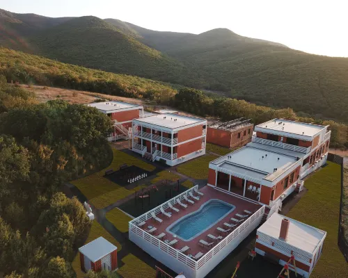Loza Hutor Guest House Hotels in Sukko