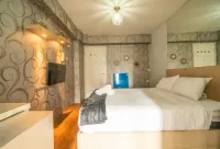 Lovely & Safe Studio @Bassura City Netflix & Chill Hotels in East Jakarta