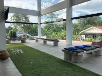 โรงแรมที พรีเมียม