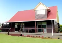 Pitcairn House