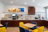 Comfort Suites Chesapeake - Norfolk - Bữa sáng