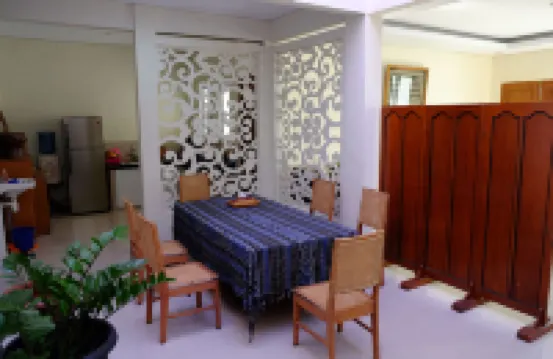 DeMulya Guesthouse Free Motorbike & Bicycle