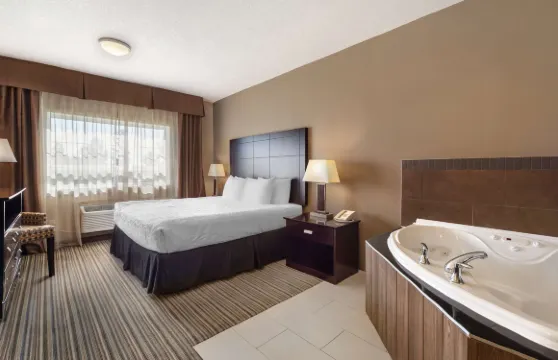 和平河貝斯特韋斯特優質套房酒店